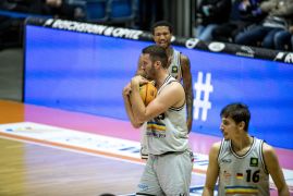 Medipolis SC Jena Eisbaeren Bremerhaven 10102021 00037